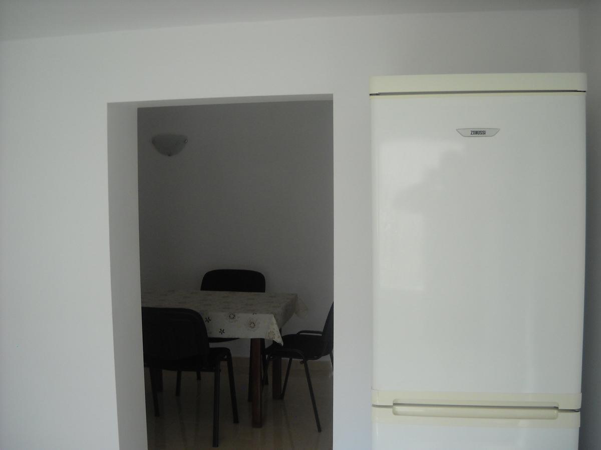 Hotel Casa Miki à Haţeg Extérieur photo